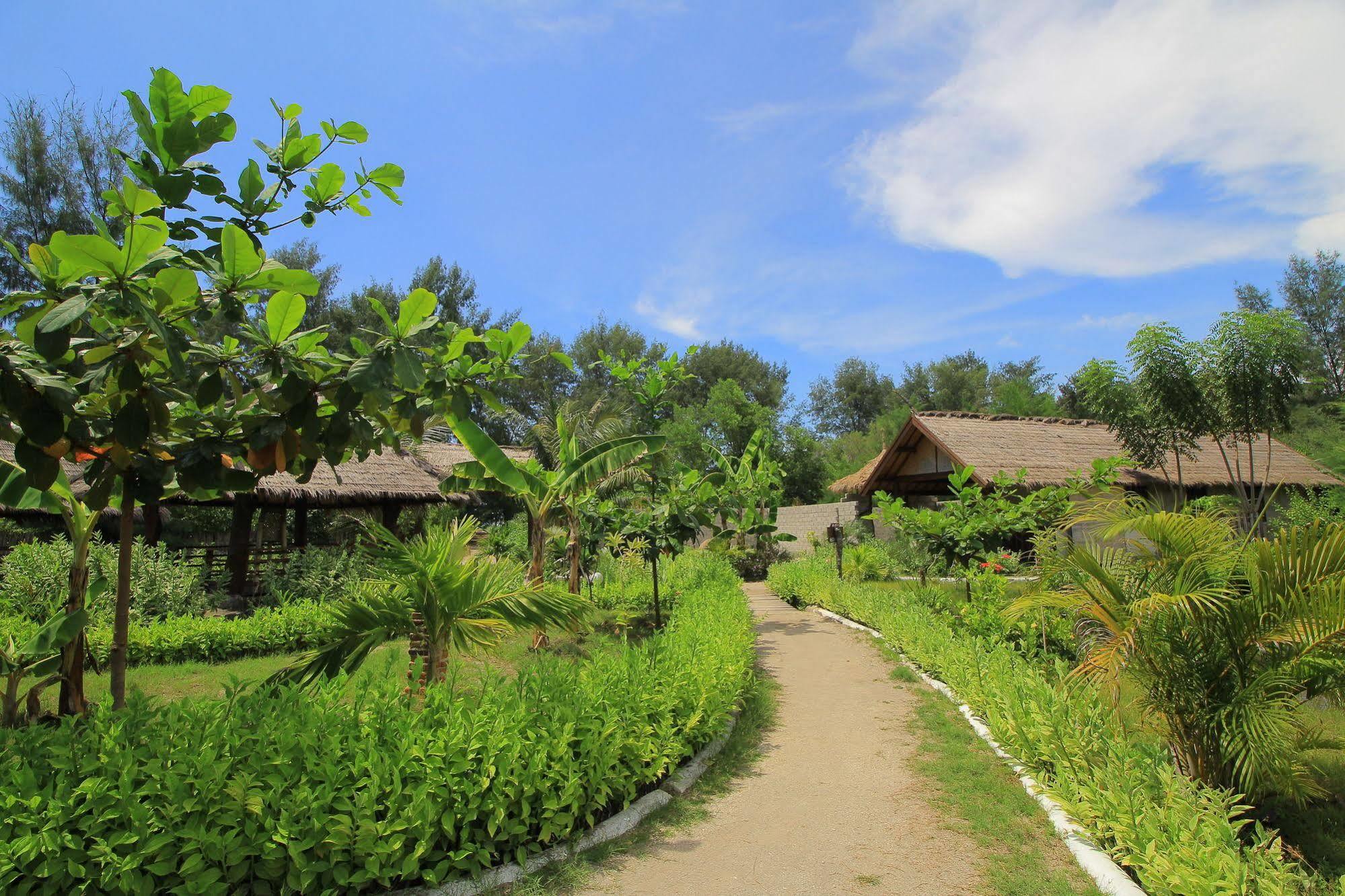 Adeng-Adeng Bungalows Гілі-Мено Екстер'єр фото